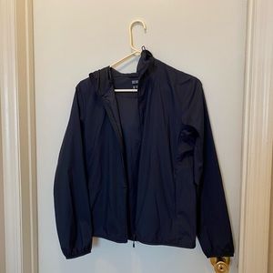 UNIQLO RAIN JACKET